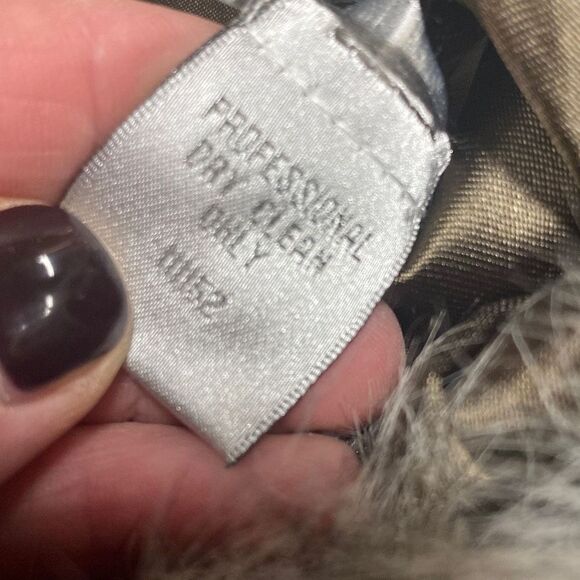 Alberto Makali Faux Fur Vest Size Small NEW - Picture 4 of 4